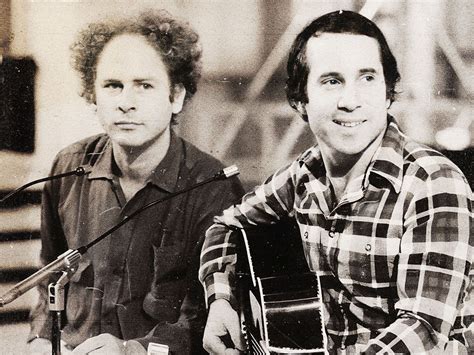 Simon And Garfunkel .
